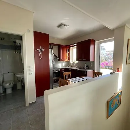 Holiday home Beautiful 100m From The Sea Anavyssos
