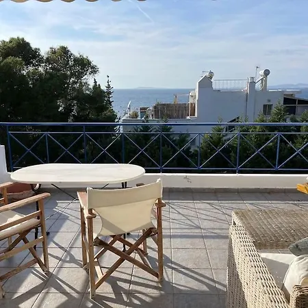Beautiful 100m From The Sea