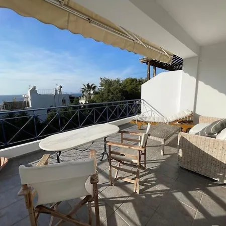 Beautiful 100m From The Sea Holiday home